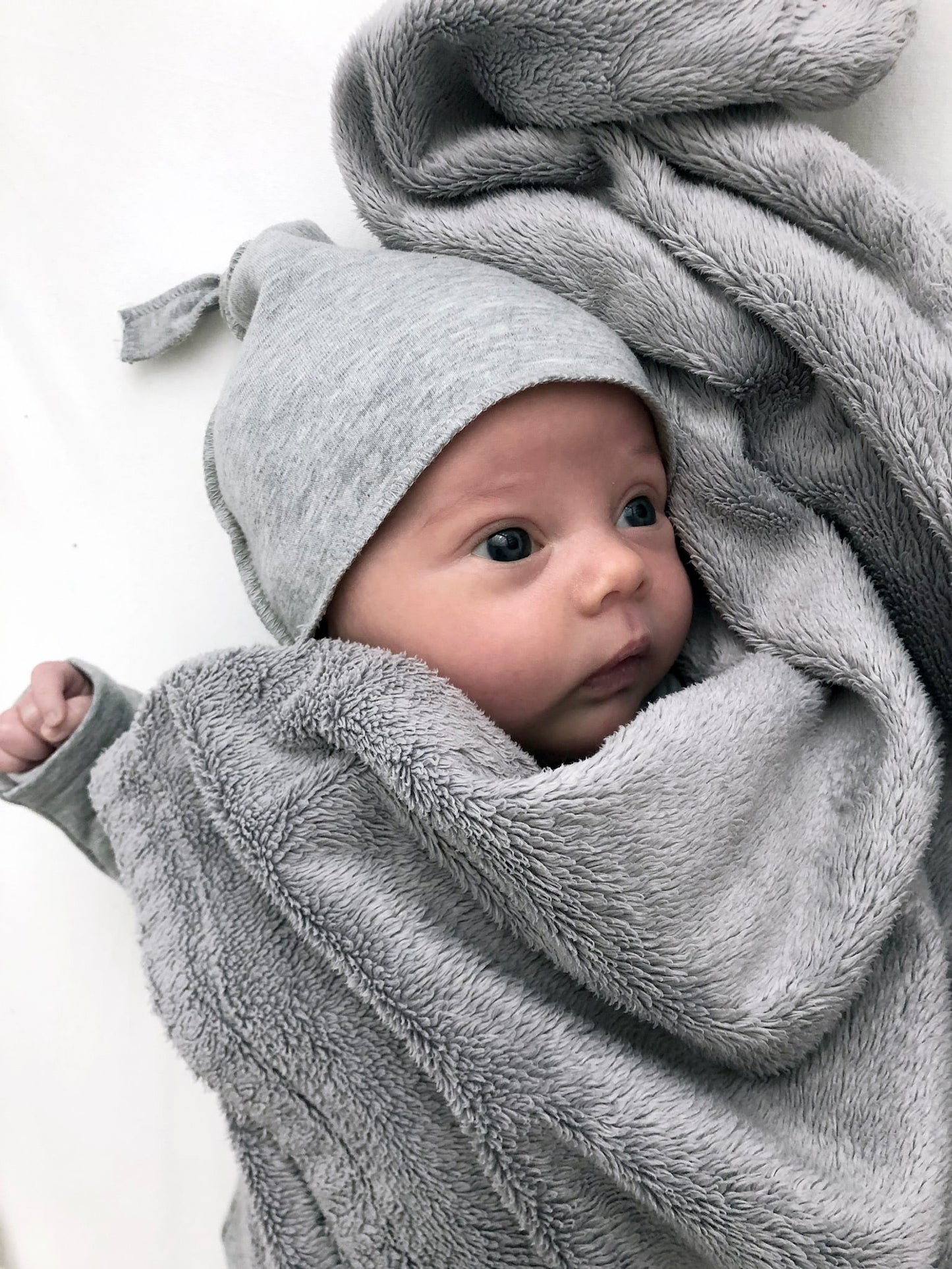 BABY HAT 6M