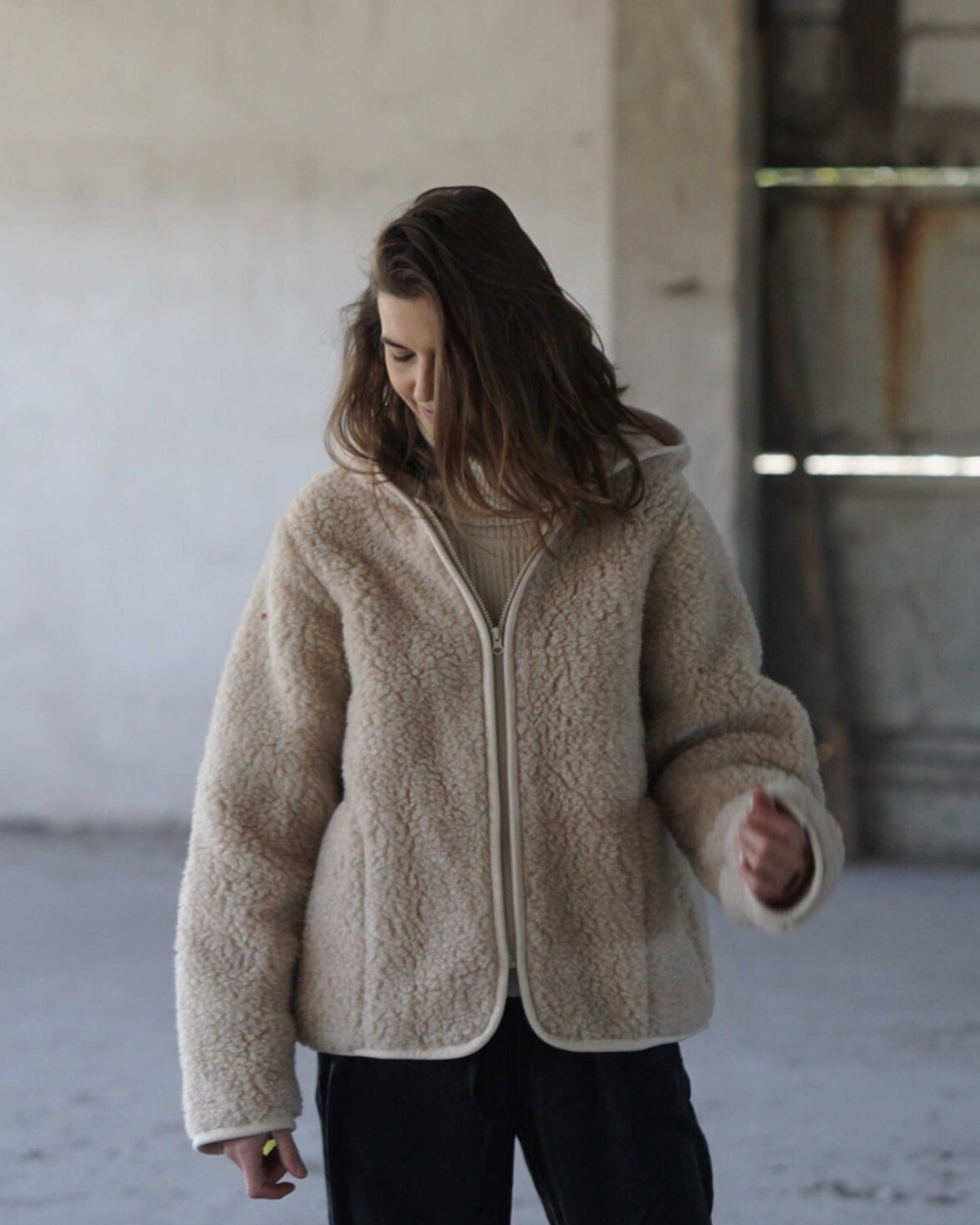 WOMEN'S WOOL COAT