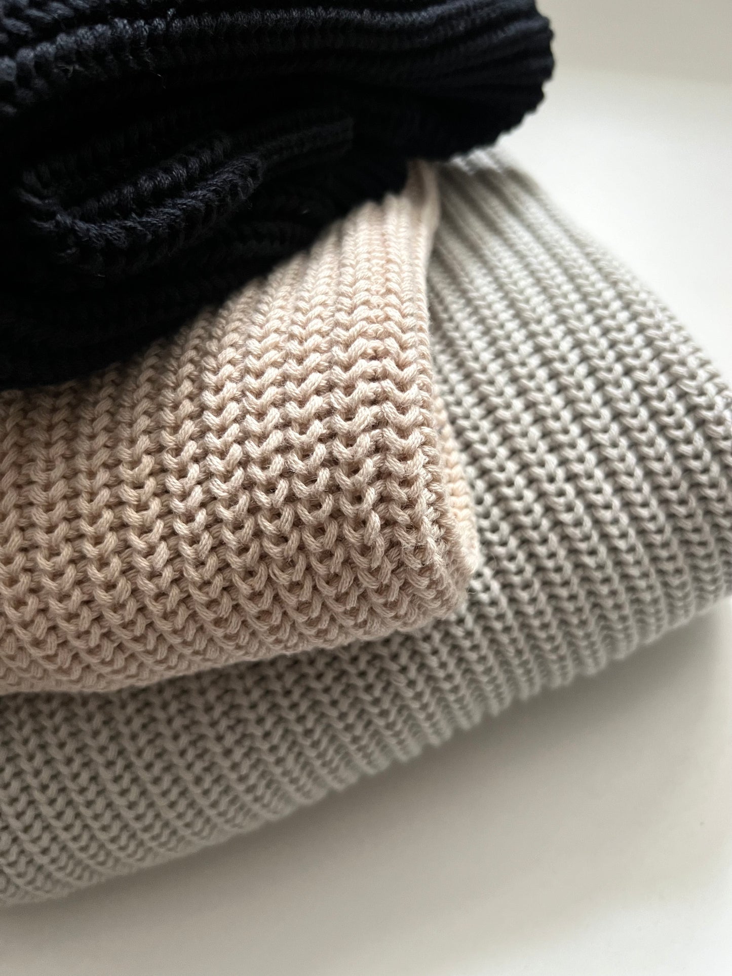 WOMEN'S COTTON SWEATER