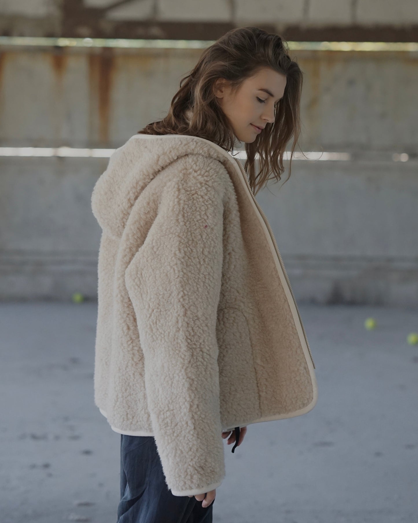 WOMEN'S WOOL COAT