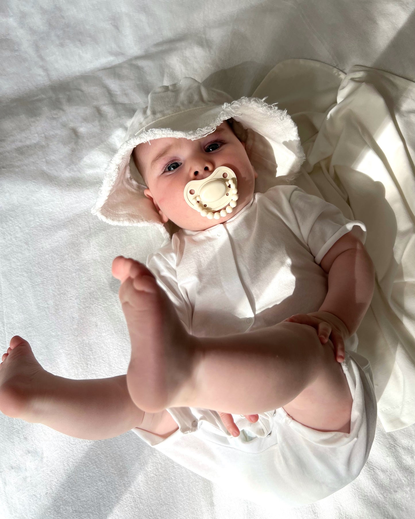 ROMPER LIGHT