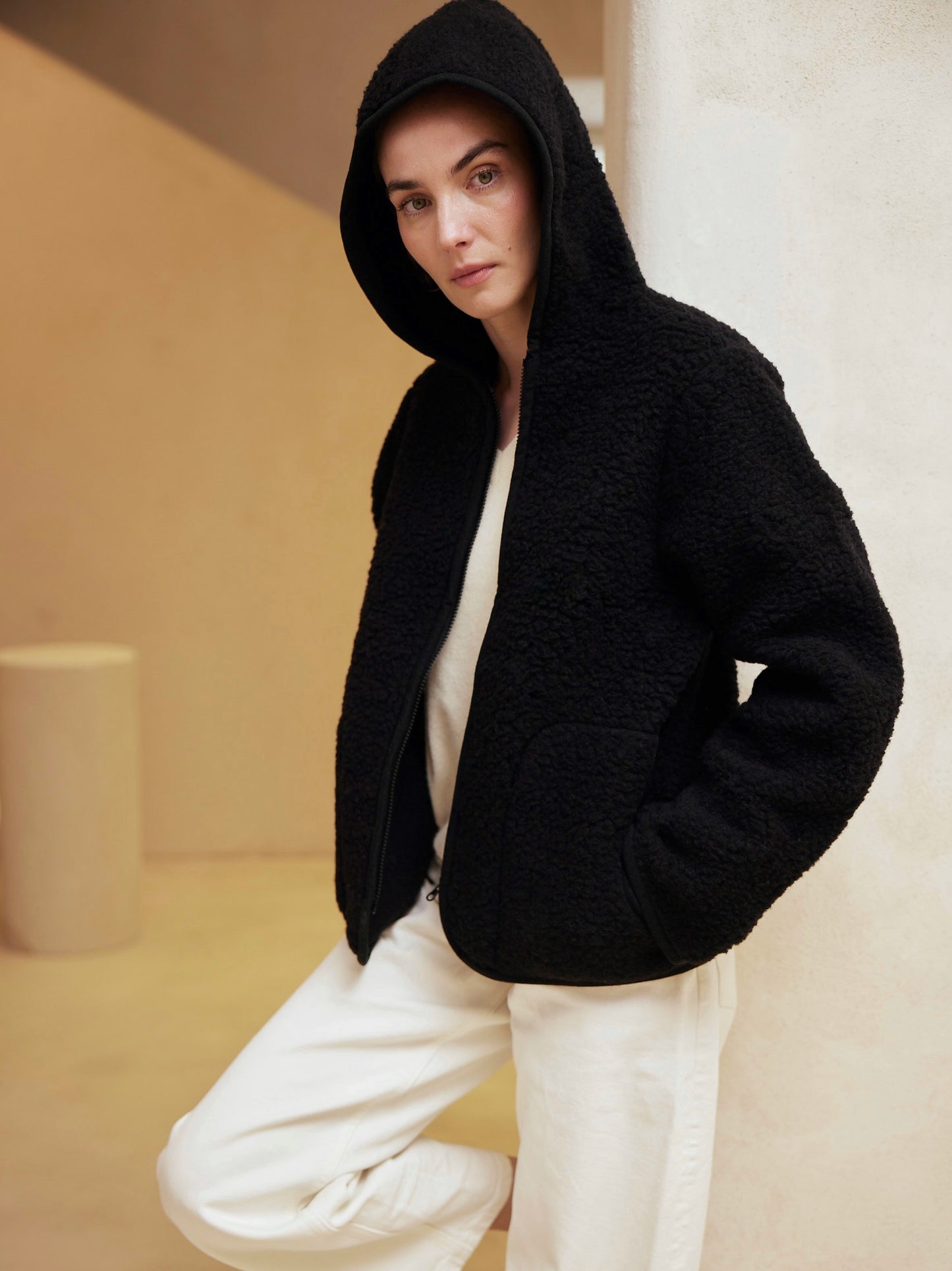 WOMEN'S WOOL COAT