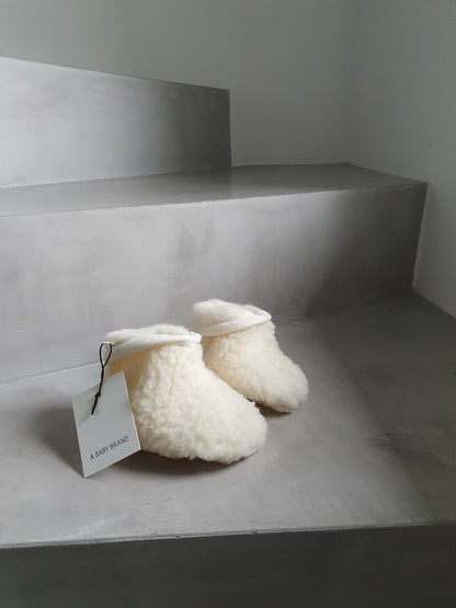 WOOL BOOTIES