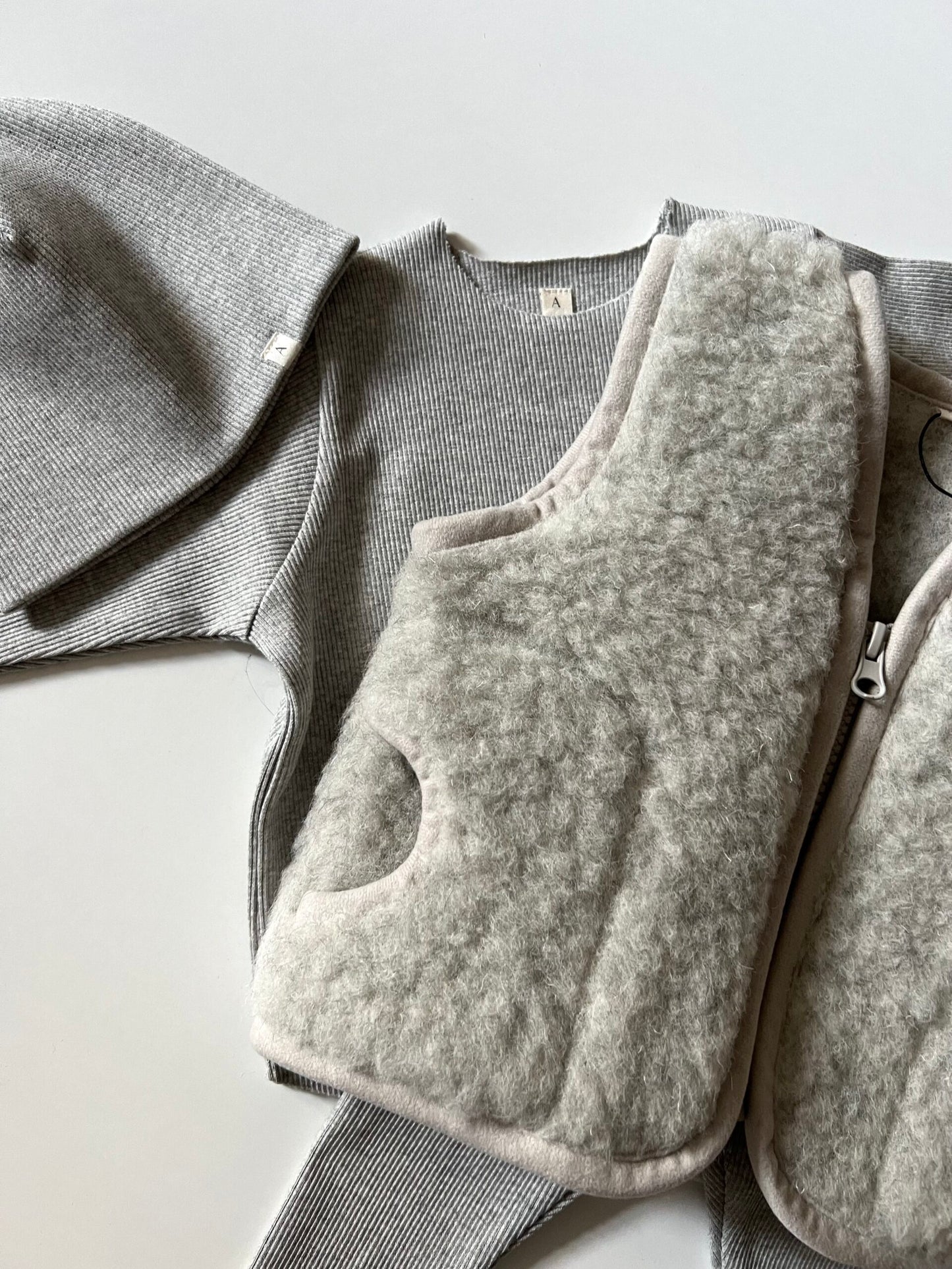 BABY WOOL VEST