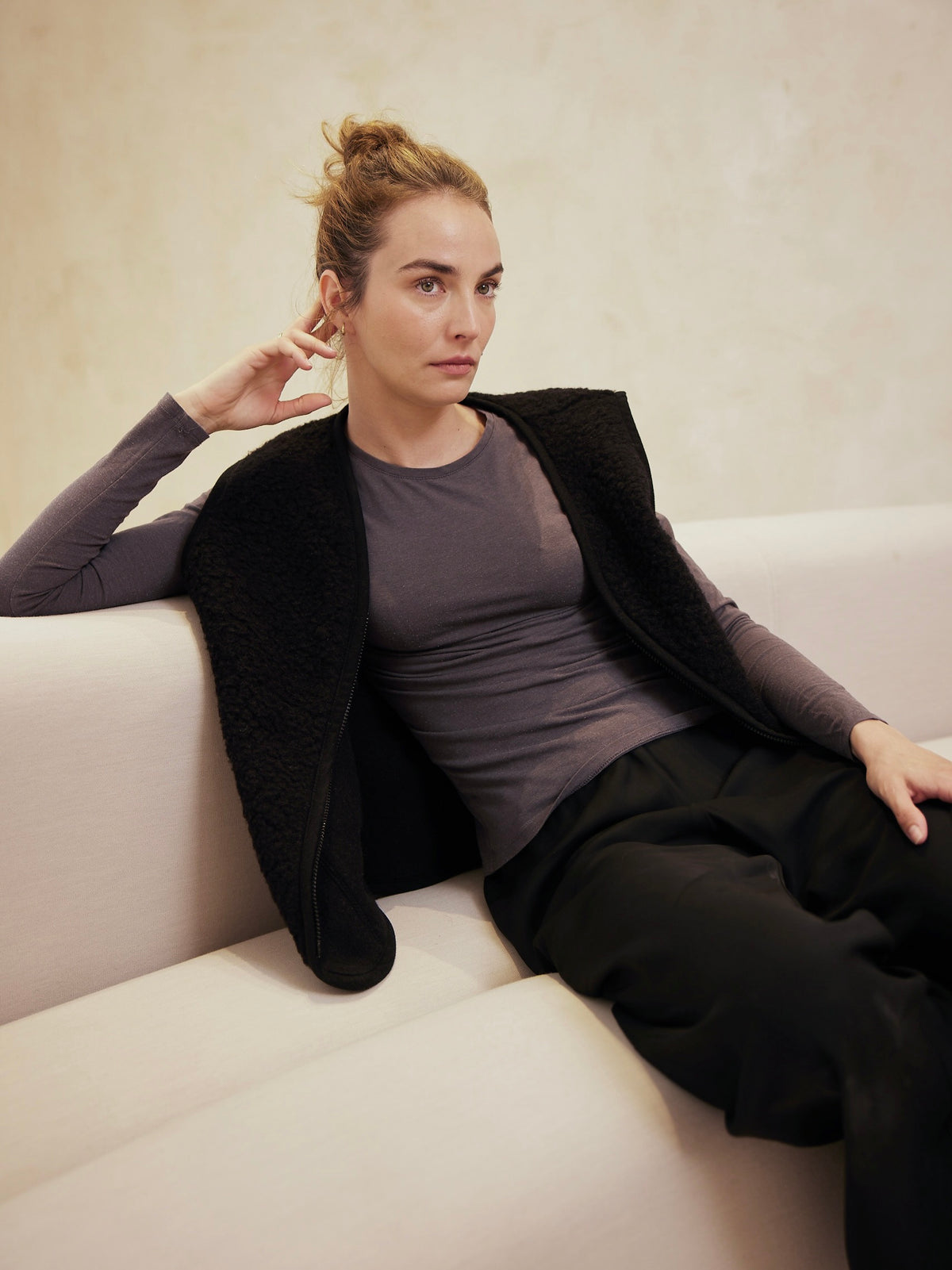 WOMEN'S WOOL VEST WITH LINING