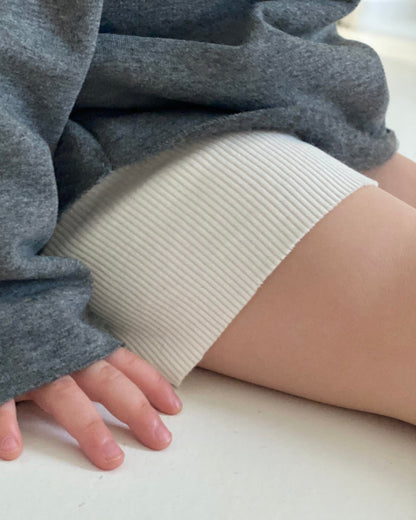 RIB SHORTS