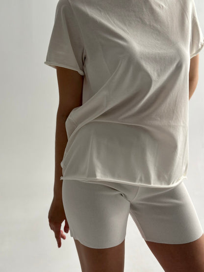 WOMEN'S TSHIRT