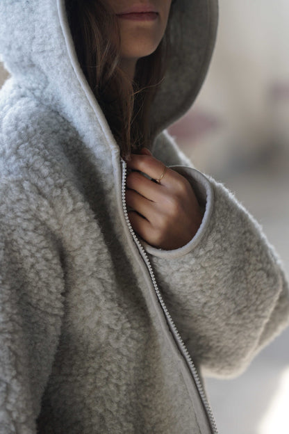 WOMEN'S WOOL COAT