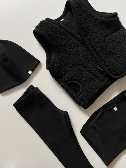 WOOL VEST