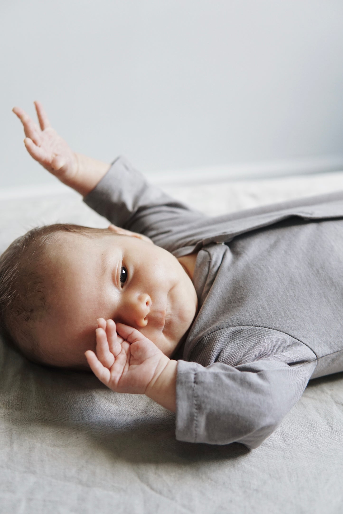 BABYSUIT LIGHT