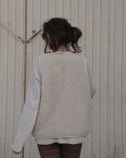 WOMEN'S WOOL VEST