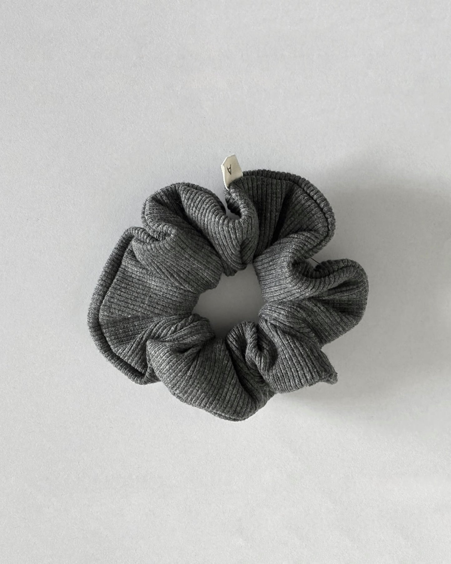 RIB SCRUNCHIE