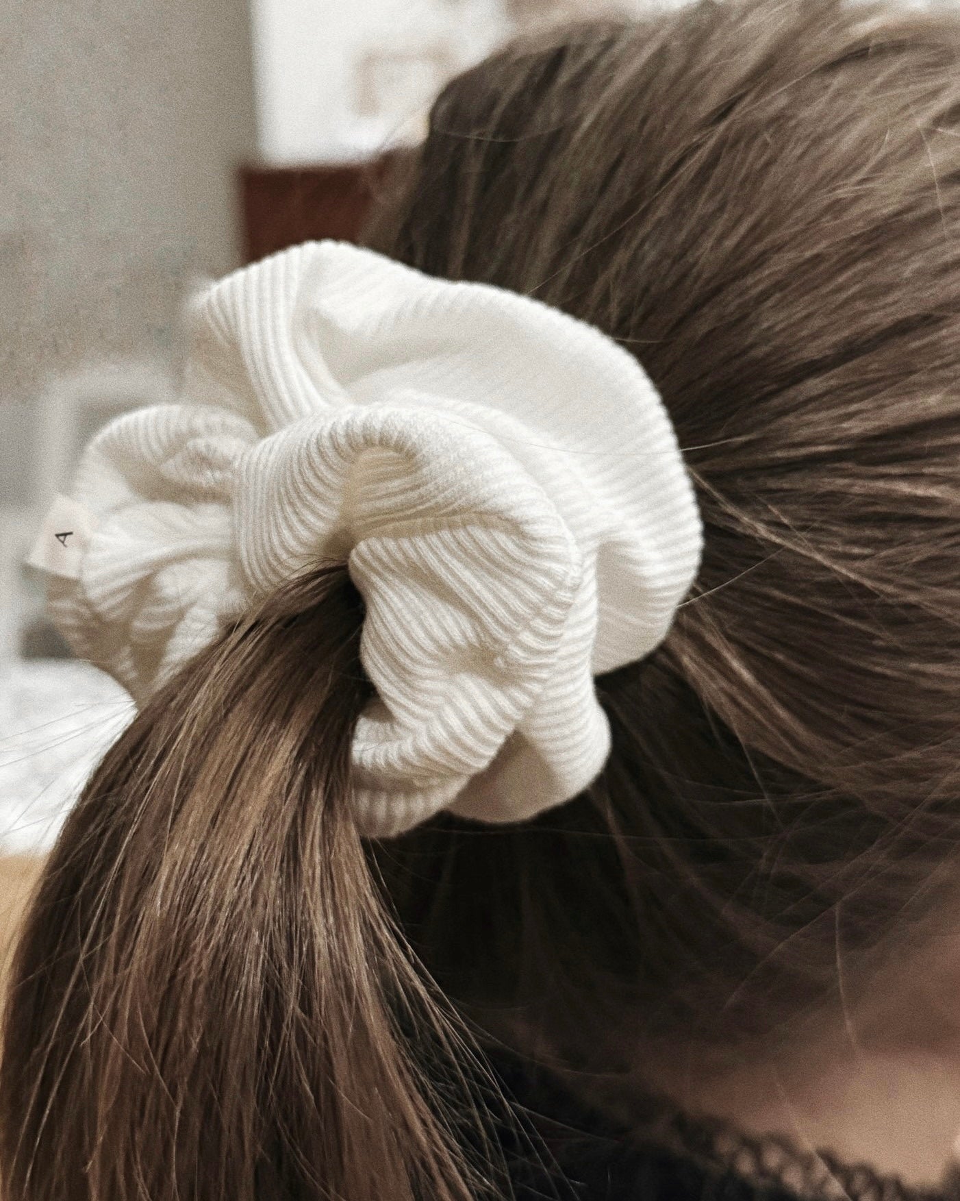 RIB SCRUNCHIE