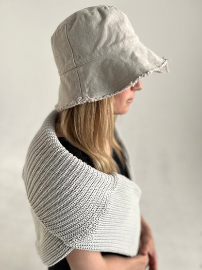 WOMEN'S BUCKET HAT