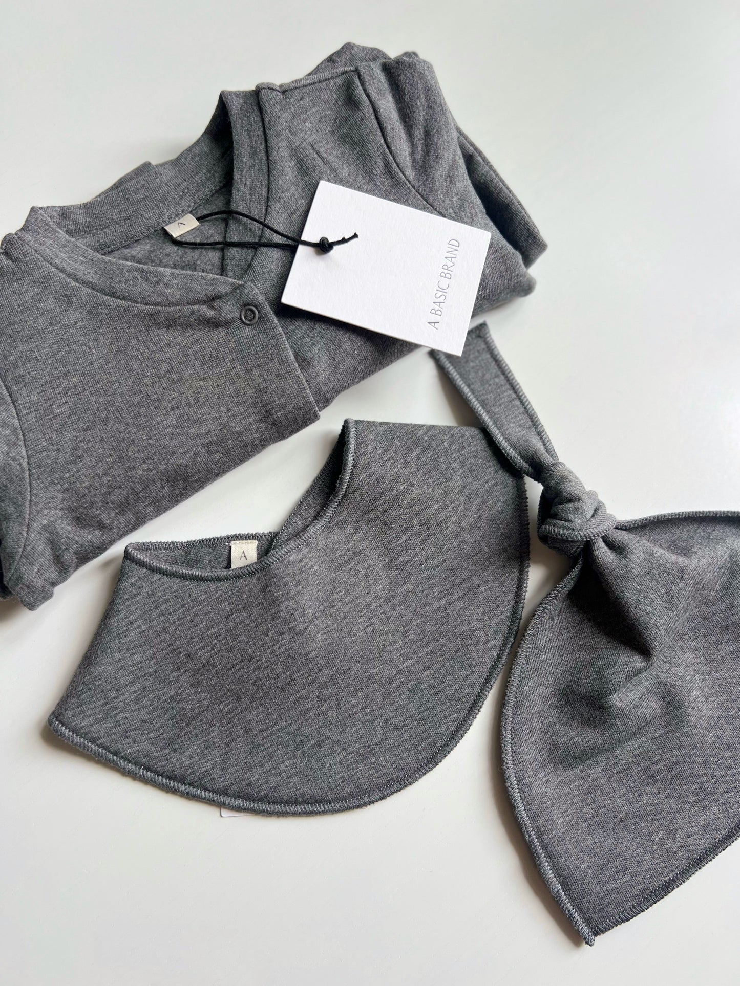 BABY STARTER SET DARK GREY